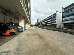 Bukit Batok Connection (D23), Factory #617114411
